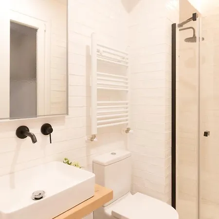 New Abando Ac By Staynnapartments Bilbao Exterior photo
